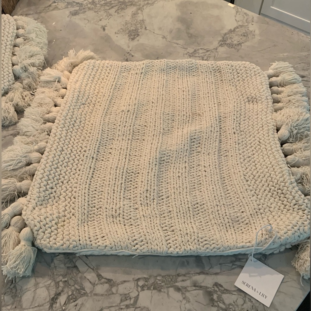 2-NWT 24x24 Serena and Lily Sequola Pillow Covers White.